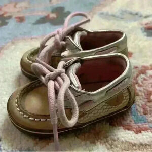 Infant baby girl topsider slide pink beige Sperry boat shoe size 2m